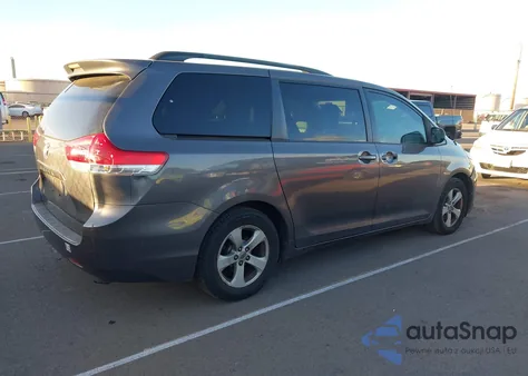 2012 Toyota Sienna Le V6 7 Passenger Auto Access Seat/Le V6 8 Passenger из США, поврежденный, VIN 5TDKK3DC8CS240083